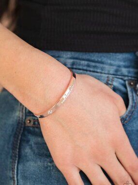 Paparazzi Jewelry Accessories - Dainty Dazzle - Rose Gold Bracelet - Vintage